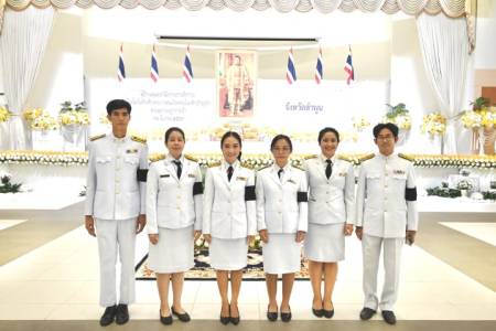 พิธีวางพุ่มดอกไม้ถวายราชสักการะ เนื่องในวันที่ระลึกพระบาทสมเด็จพระนั่งเกล้าเจ้าอยู่หัว พระมหาเจษฎาราชเจ้า ประจำปีพุทธศักราช 2569 วันอังคารที่ 31 มีนาคม พ.ศ. 2569 นายปิยพงศ์ ชูวงศ์ ผู้ว่าราชการจังหวัดลำพูน เป็นประธานในพิธีวางพุ่มดอกไม้ถวายราชสักการะ