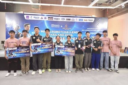โรงเรียนจักรคำคณาทร  จังหวัดลำพูน  ขอแสดงความยินดีกับนักเรียน ที่ได้รับรางวัลในการแข่งขันหุ่นยนต์ระดับนานาชาติ รายการ Maker Robotics Challenge and RobotChallenge Thailand 2026 ระหว่างวันที่ 22-25 พฤษภาคม 2569 ณ บริเวณชั้น 3 ศูนย์การค้าเซียร์รังสิต