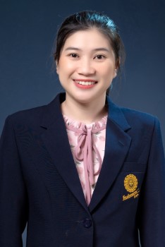 crop DSC 1157